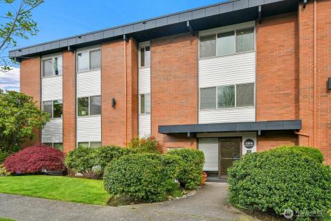 1964 26th Avenue W Seattle WA 98199