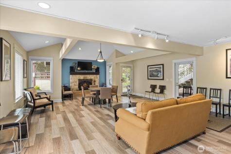 300 N 130th Street Seattle WA 98133