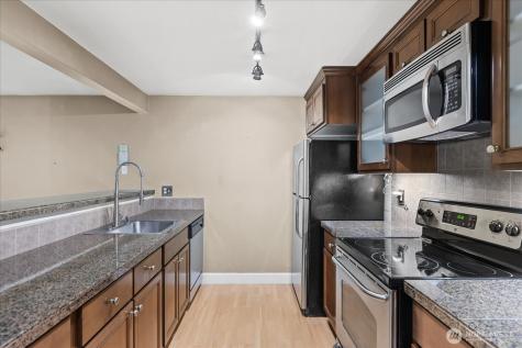 300 N 130th Street Seattle WA 98133