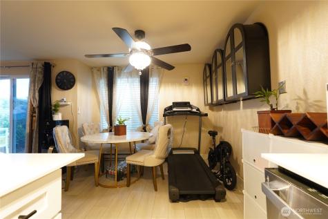 25720 114th Avenue SE Kent WA 98030