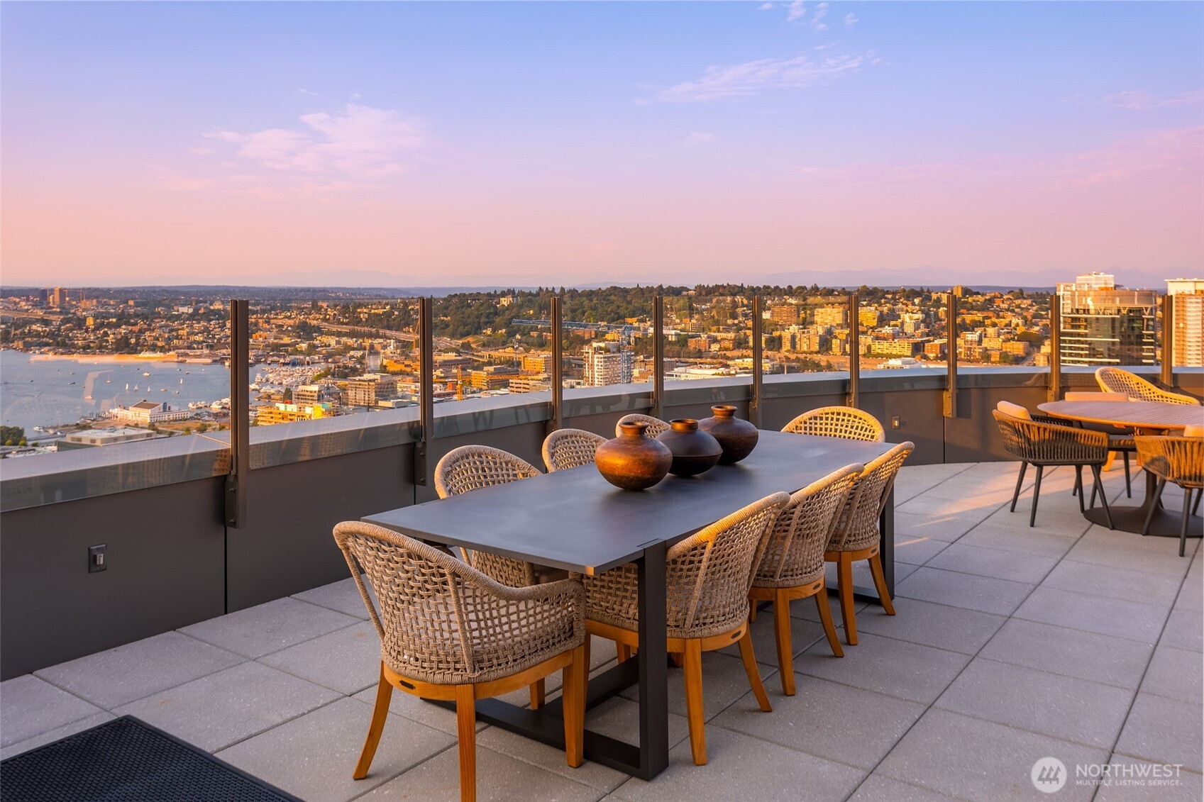 2510 6th Avenue Seattle WA 98121
