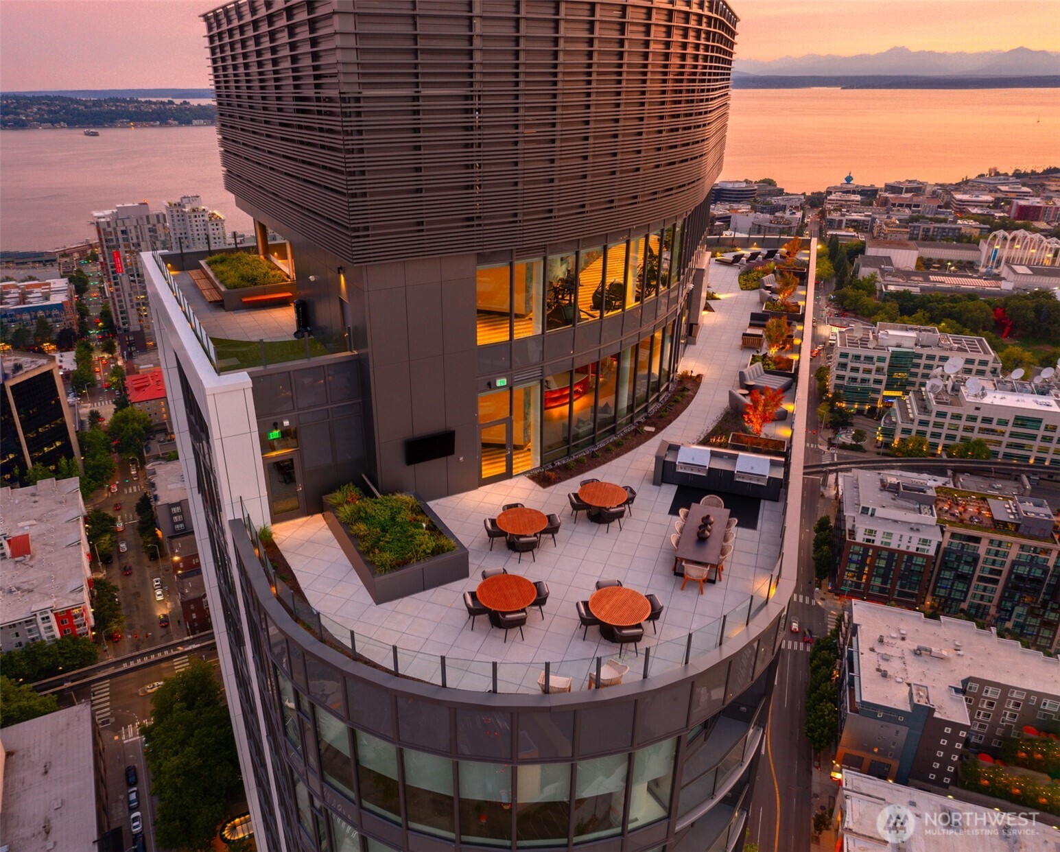2510 6th Avenue Seattle WA 98121