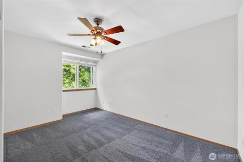 10907 62nd Street E Puyallup WA 98372