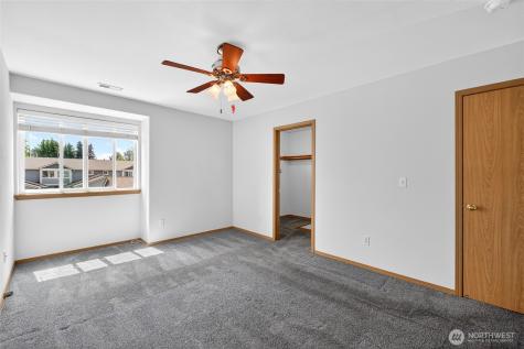 10907 62nd Street E Puyallup WA 98372
