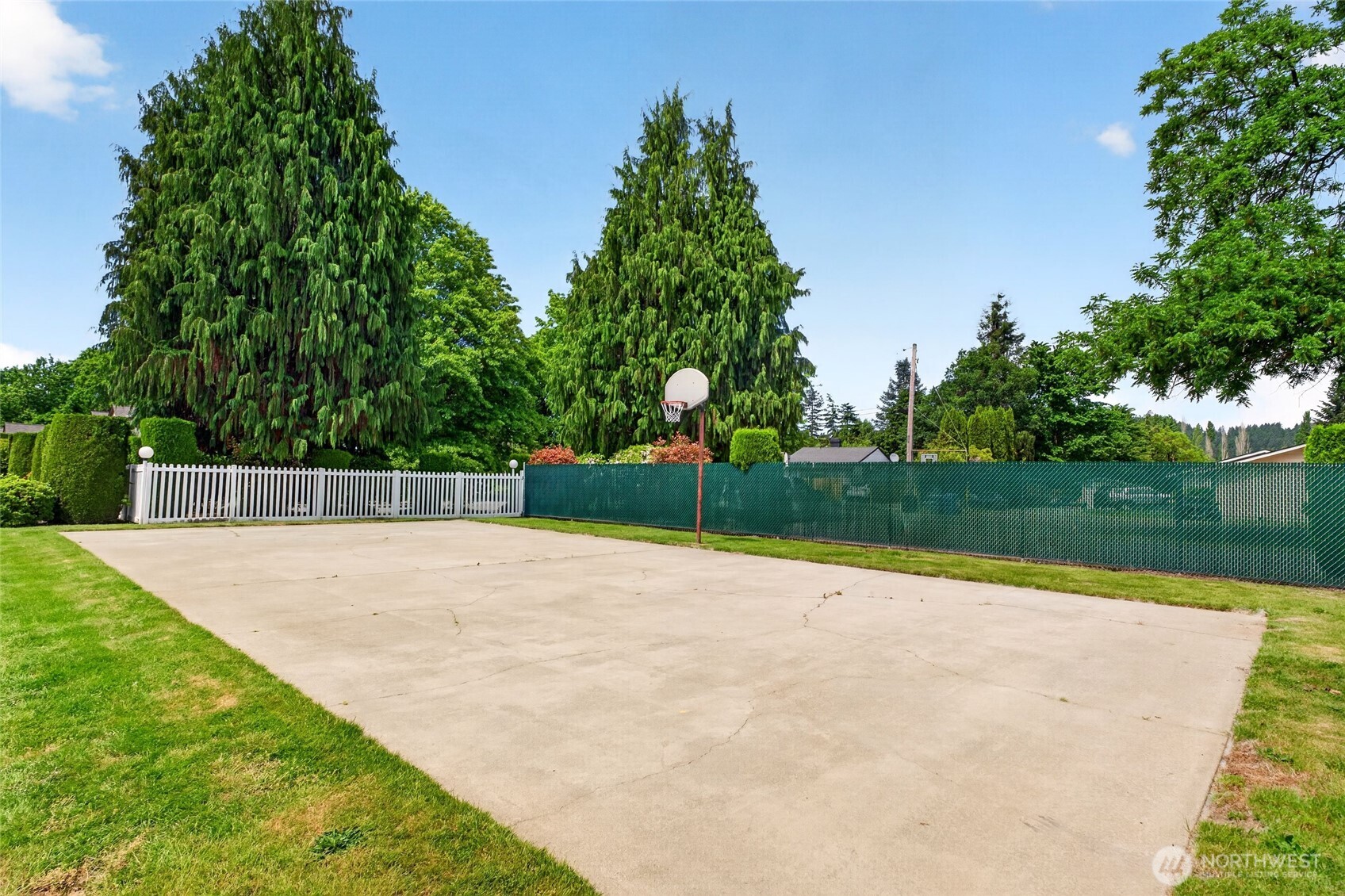 10907 62nd Street E Puyallup WA 98372