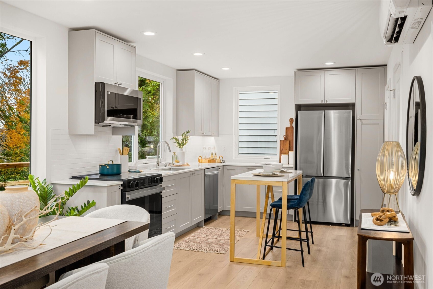 4411 21st Avenue SW Seattle WA 98106