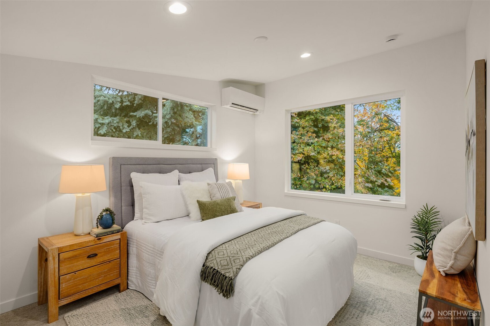 4411 21st Avenue SW Seattle WA 98106