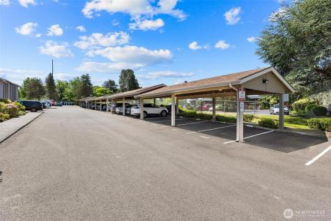 1315 S Puget Drive Renton WA 98055
