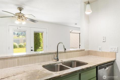 1315 S Puget Drive Renton WA 98055