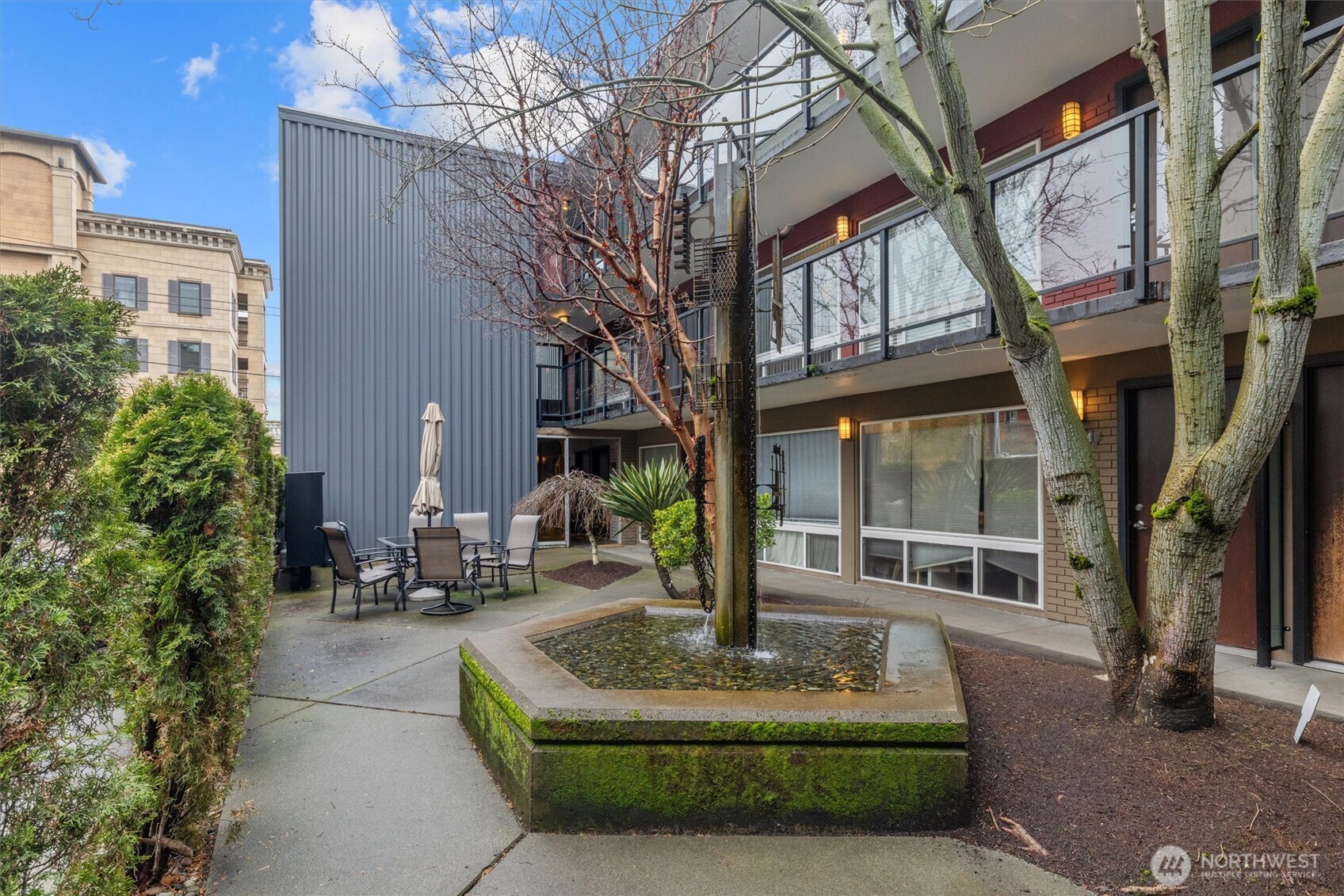 752 Bellevue Avenue E Seattle WA 98102