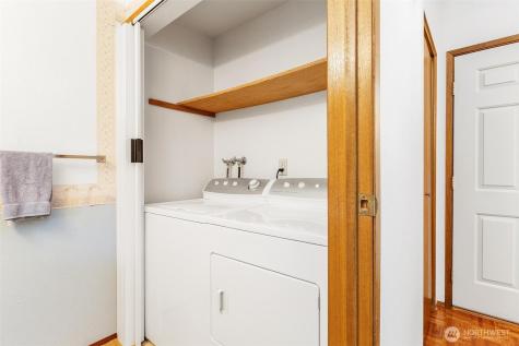 25004 109th Place SE Kent WA 98030