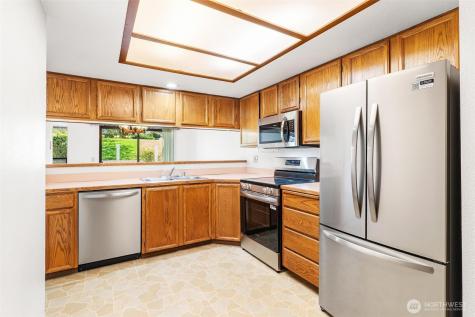 25004 109th Place SE Kent WA 98030