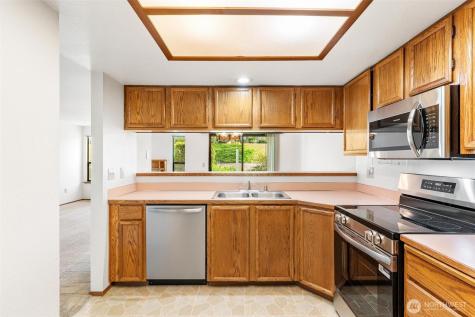 25004 109th Place SE Kent WA 98030
