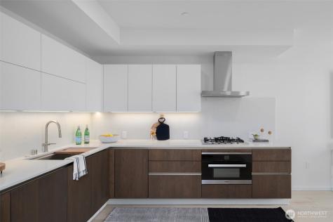 999 110th Avenue NE Bellevue WA 98004