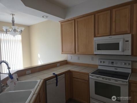 9715 26th Avenue SW Seattle WA 98106