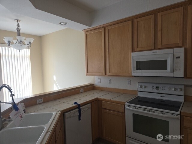 9715 26th Avenue SW Seattle WA 98106