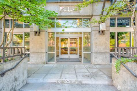 159 Denny Way Seattle WA 98109