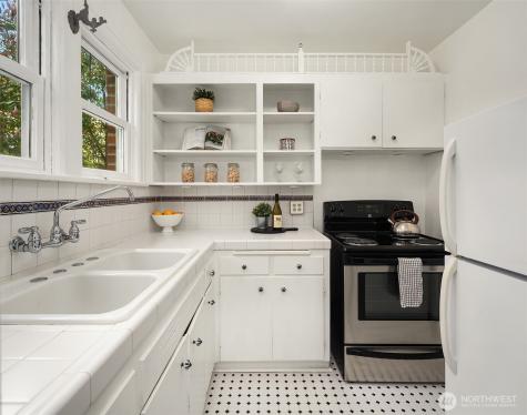 411 Boylston Avenue E Seattle WA 98102