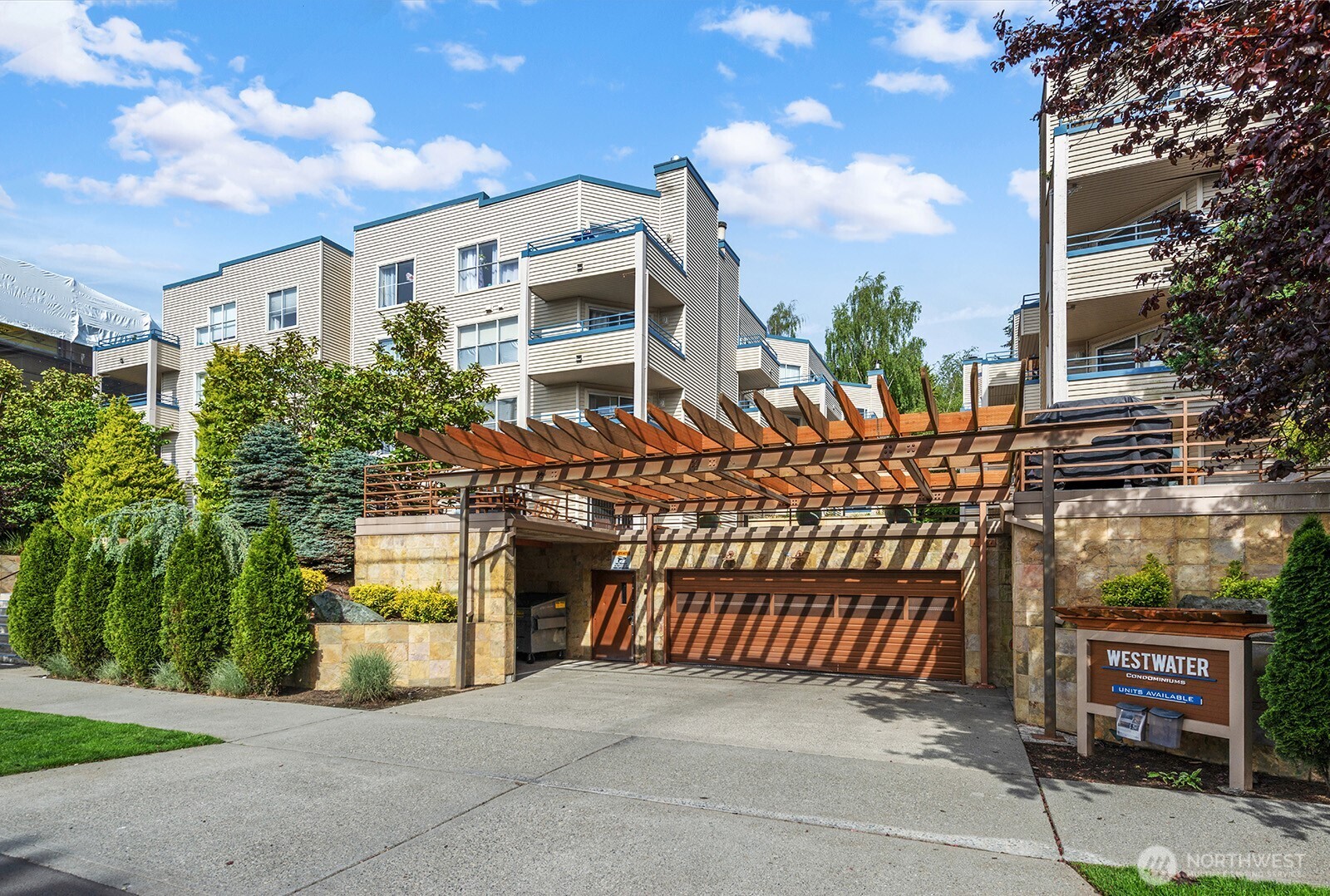 6960 California Avenue SW Seattle WA 98136