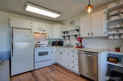 1317 Ocean Shores Boulevard SW Ocean Shores WA 98569