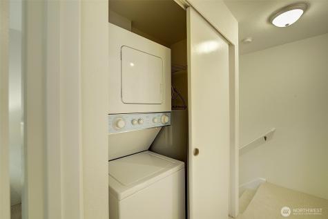 918 N 165th Street Shoreline WA 98133
