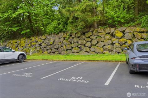 4737 W Lake Sammamish Parkway SE Issaquah WA 98027
