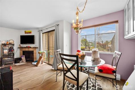 2020 Grant Avenue S Renton WA 98055
