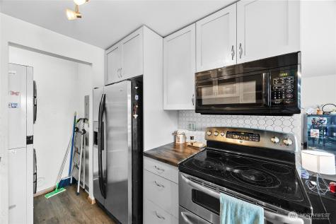 2020 Grant Avenue S Renton WA 98055