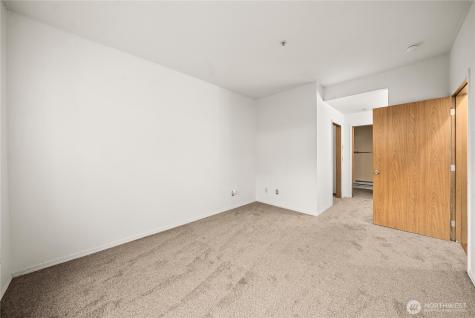 4020 S 222nd Place Kent WA 98032