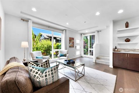 6546 32nd Avenue NE Seattle WA 98115