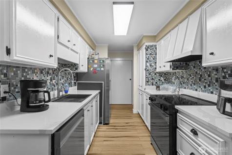 7501 Ruby Drive SW Lakewood WA 98498