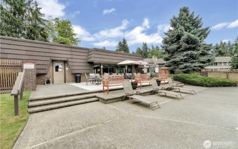 11008 NE 68th Street Kirkland WA 98033