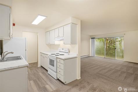 11008 NE 68th Street Kirkland WA 98033