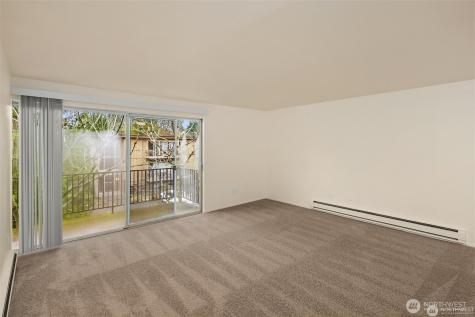 11008 NE 68th Street Kirkland WA 98033