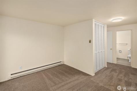 11008 NE 68th Street Kirkland WA 98033
