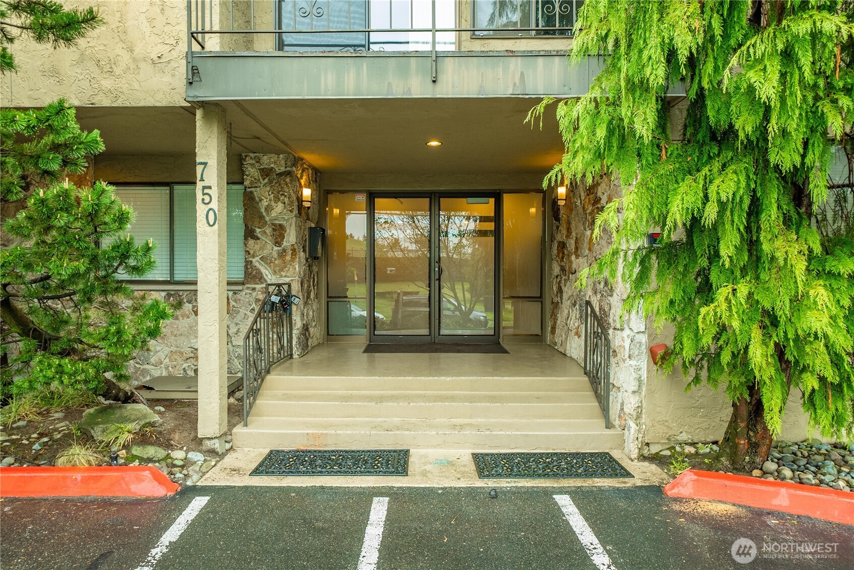 750 N 143rd Street Seattle WA 98133