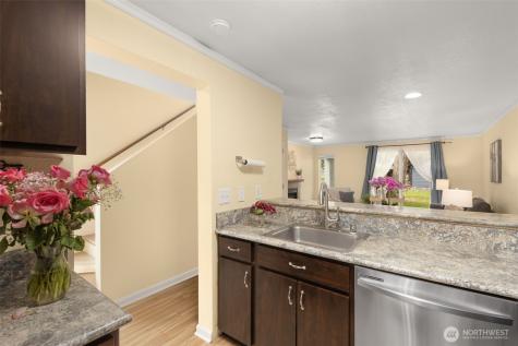 280 Newport Wy NW Issaquah WA 98027
