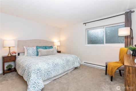 12040 100th Avenue NE Kirkland WA 98034