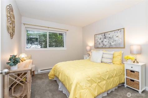 12040 100th Avenue NE Kirkland WA 98034