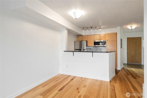 412 11th Avenue Seattle WA 98122