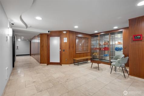 412 11th Avenue Seattle WA 98122