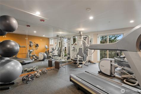 412 11th Avenue Seattle WA 98122