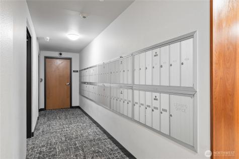 412 11th Avenue Seattle WA 98122