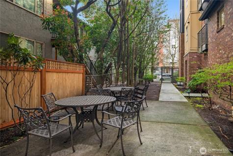 412 11th Avenue Seattle WA 98122