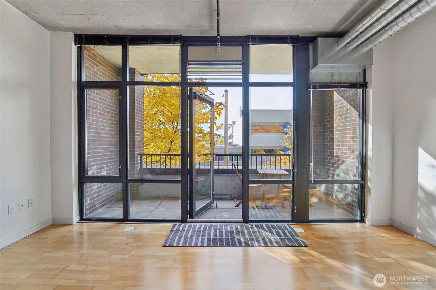 2720 3rd Avenue Seattle WA 98121