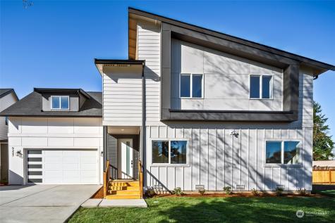 9227 4th Everett WA 98204