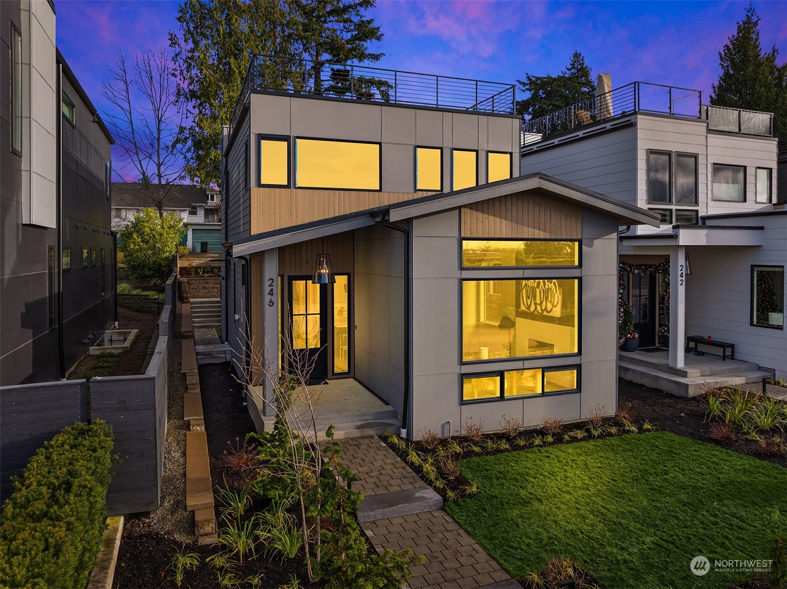 246 5th Avenue W Kirkland WA 98033