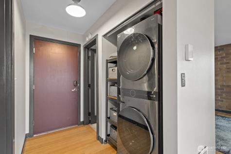 905 Cherry Street Seattle WA 98104