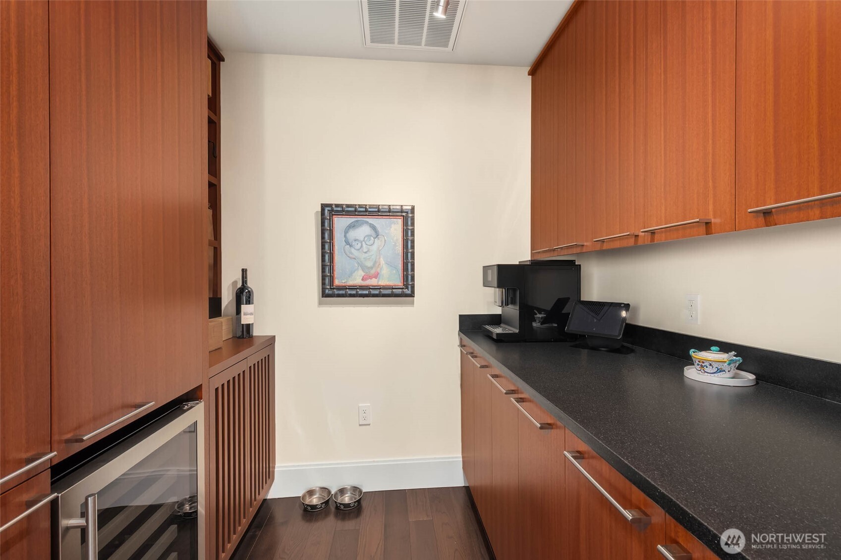 1521 2nd Avenue Seattle WA 98101