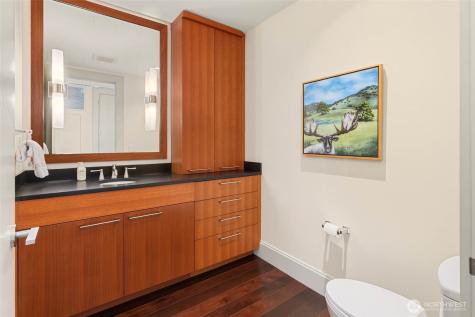 1521 2nd Avenue Seattle WA 98101